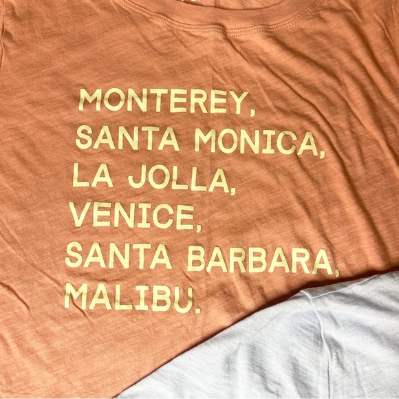 J.Crew California Coastline Tee. Medium. Coral. - Picture 2 of 3